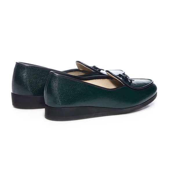 8977.3TVLETT_GrnLiz_Blk_1867 Green tassel loafers for women